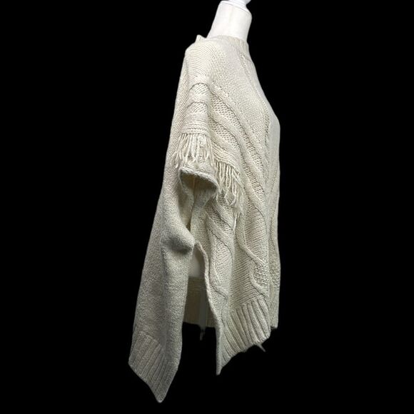 Apt. 9 Honor Roll Knit Cable Fringe Poncho Sweater Ivory Off White - Picture 3 of 9
